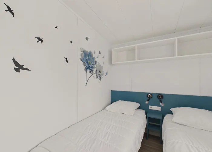 Joli Pour 6 - Domaine Avec Piscine