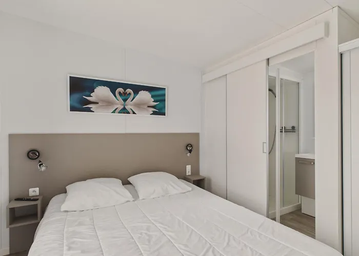 Alpstuga Joli Pour 6 - Domaine Avec Piscine *